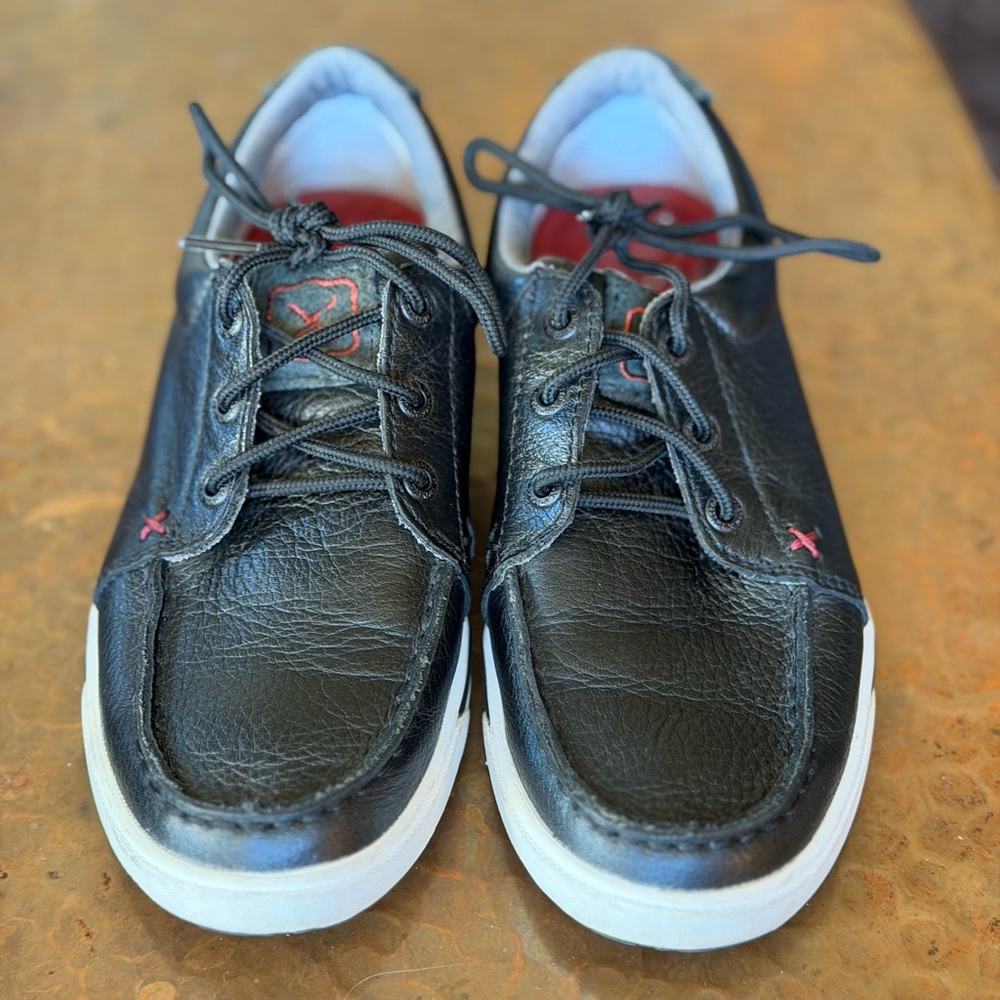 Twisted X Women's Black Leather Sneakers with Red Accents